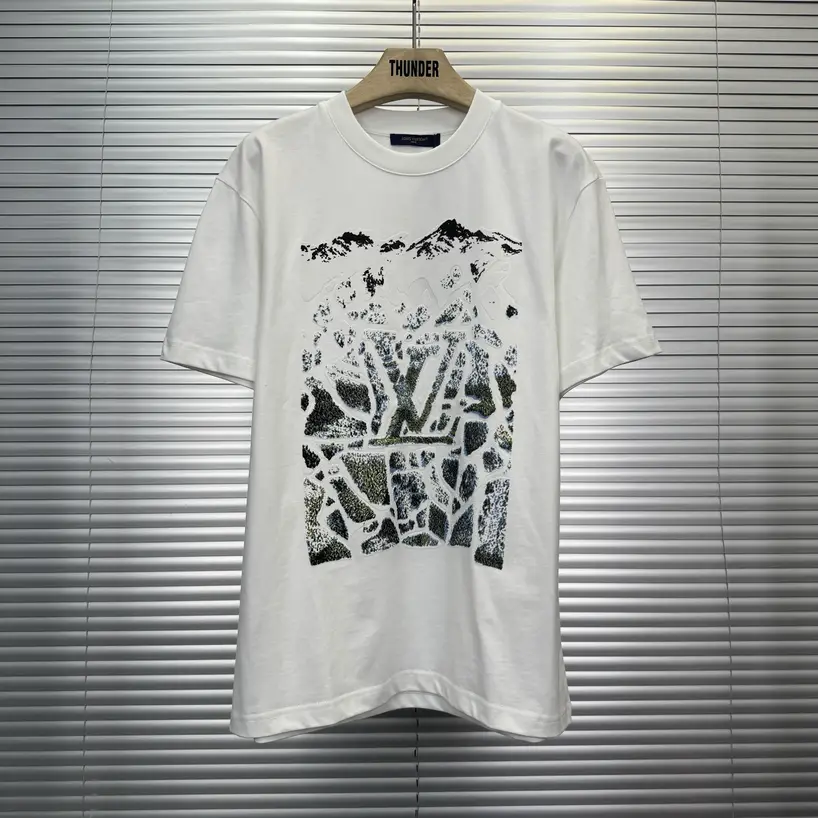 louis vuitton mountain tee